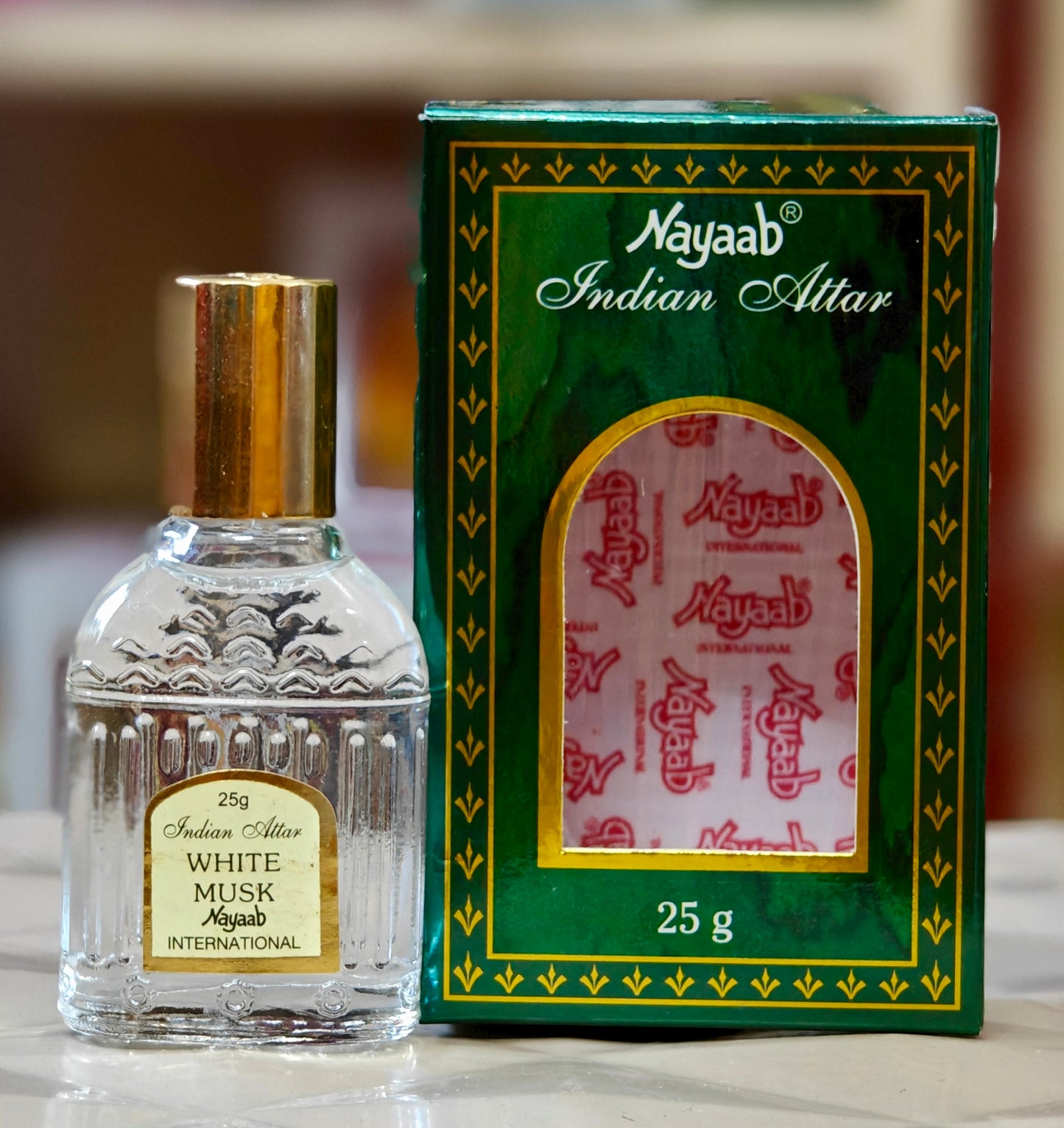 Nayaab International White Musk 25 ml (Pack of 1) Floral Attar (Floral)