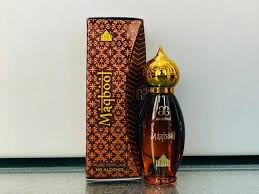 AROCHEM Maqbool Attar 9ml - for an Alluring Fragrance Experience Herbal Attar (Musk Arabia)